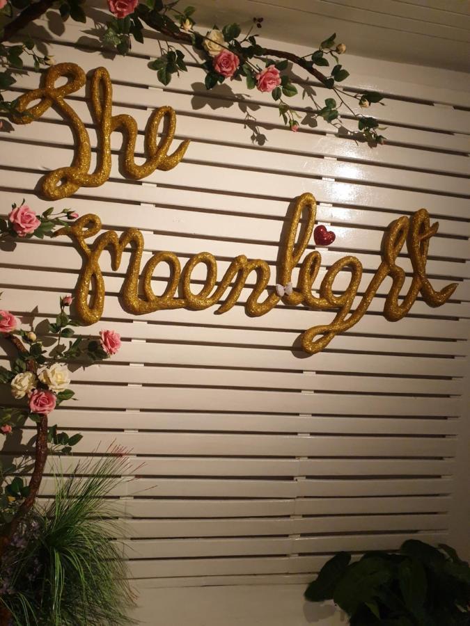 The Moonlight Place Bang Lamung Exteriör bild